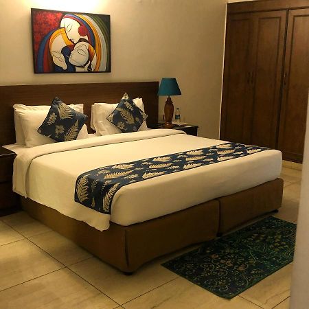 The Neem Bed & Breakfast นิวเดลี ภายนอก รูปภาพ