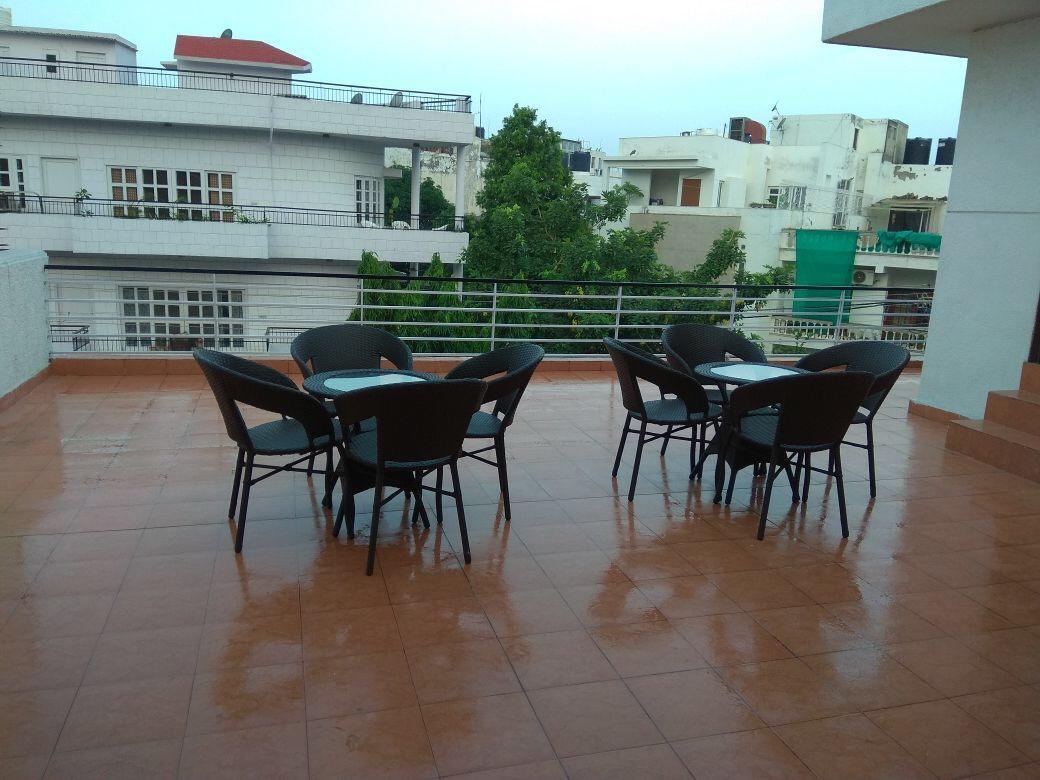 The Neem Bed & Breakfast นิวเดลี ภายนอก รูปภาพ