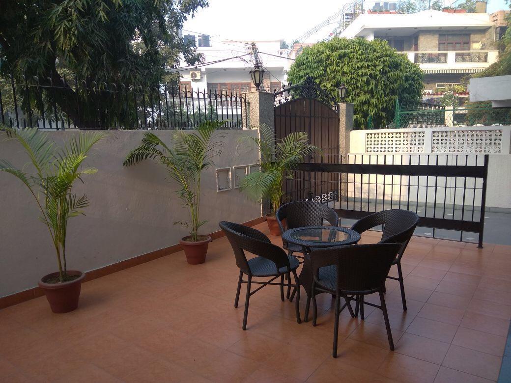 The Neem Bed & Breakfast นิวเดลี ภายนอก รูปภาพ